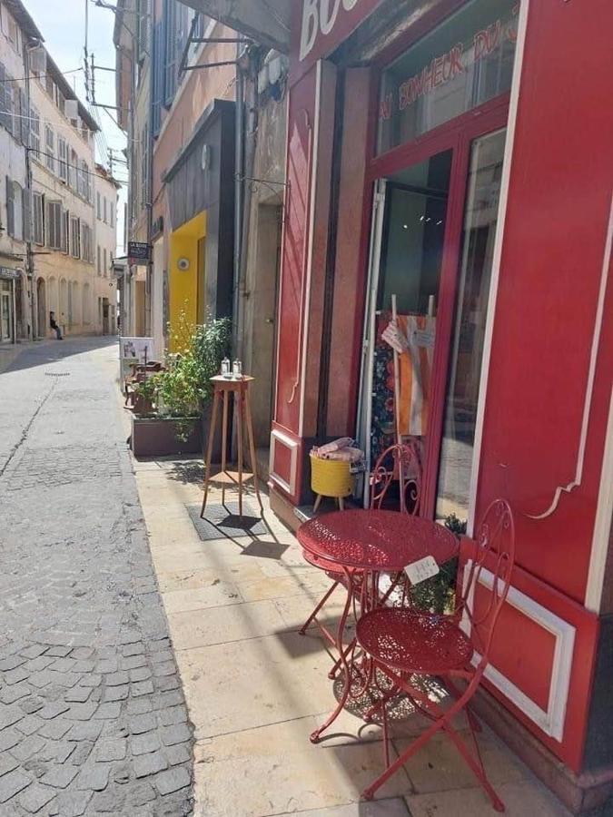 Appartement Typique Dans Le Centre Historique 47M2 La Ciotat Exterior foto